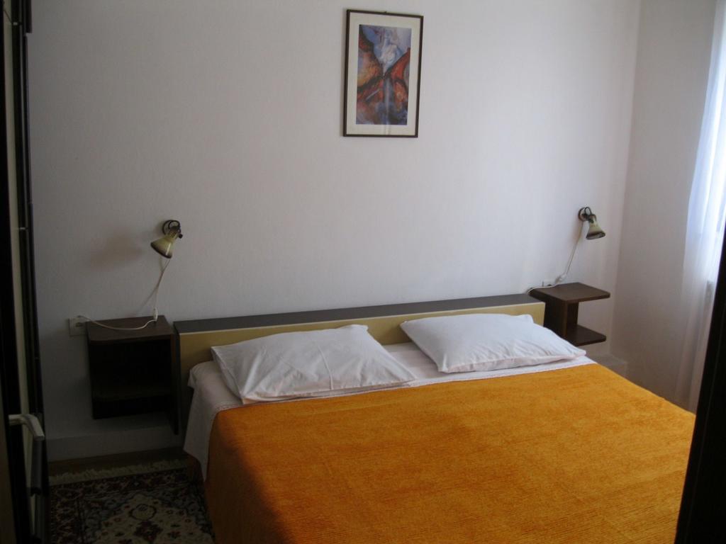 Apartments Maria Supetar Pokój zdjęcie