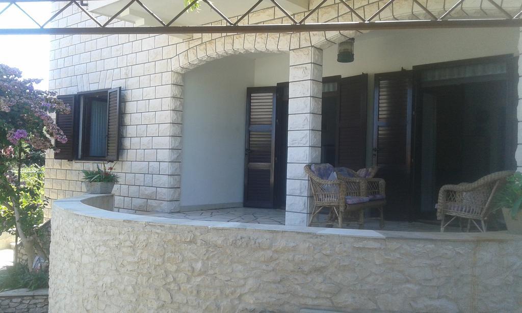 Apartments Maria Supetar Zewnętrze zdjęcie
